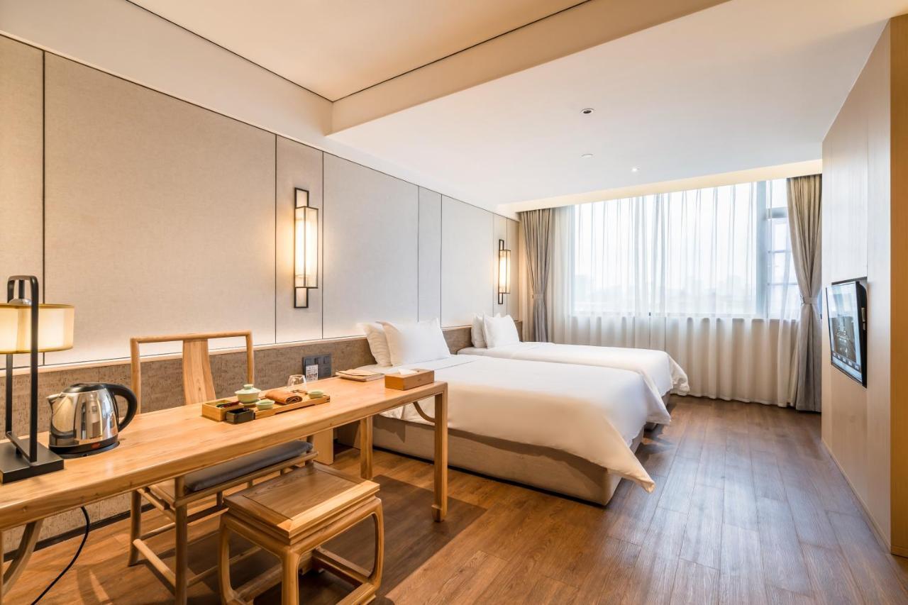 Hotel The Hidden House Chengdu Esterno foto